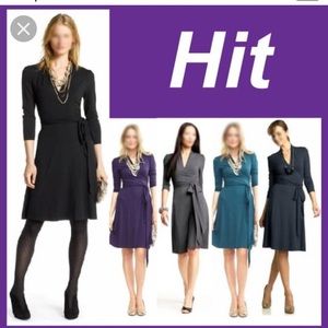 Banana Republic classic wrap dress